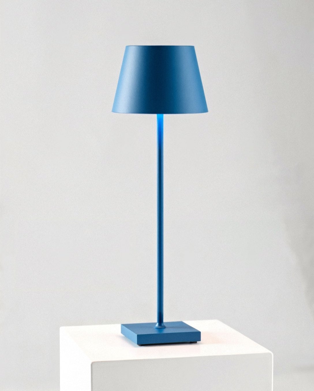 Vespera - Hohe Tischlampe mit Dimfunktion - Tischlampe - Blau - Müller Mode